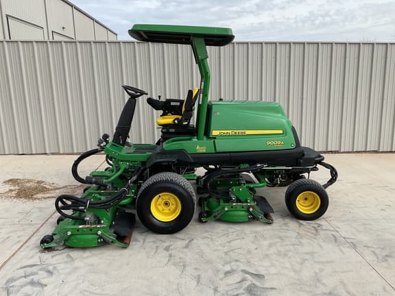 Image of John Deere 9009A Primary image