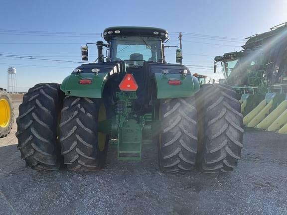 Image of John Deere 9520R equipment image 2