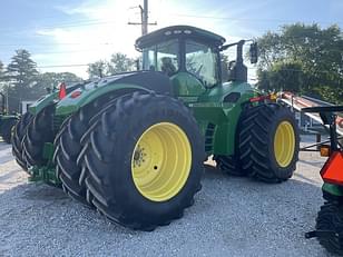 Main image John Deere 9520R 3