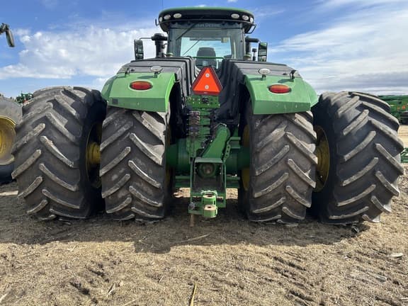 Image of John Deere 9520R equipment image 3