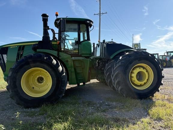 Image of John Deere 9520R equipment image 4