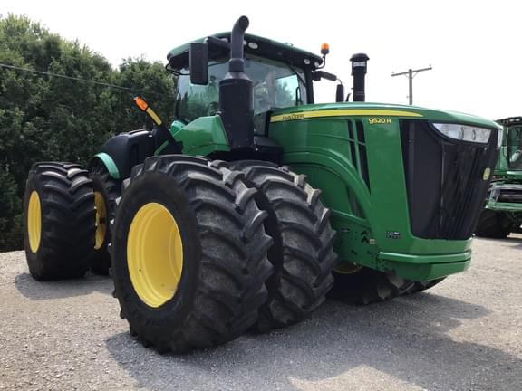 Image of John Deere 9520R equipment image 2