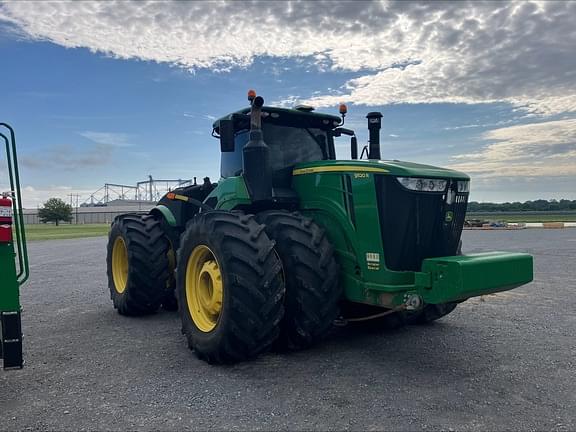 Image of John Deere 9520R equipment image 1