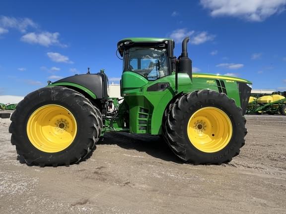 Image of John Deere 9520R equipment image 3