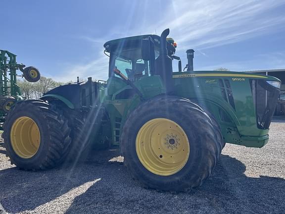 Image of John Deere 9520R equipment image 3
