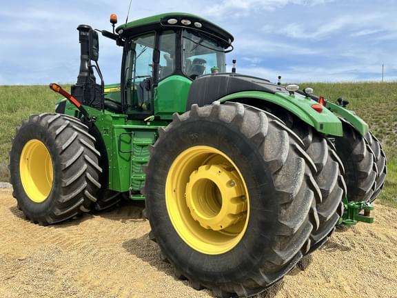 Image of John Deere 9520R equipment image 3