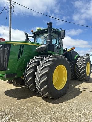 2021 John Deere 9520R Image