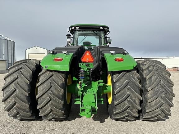 Image of John Deere 9520R equipment image 4