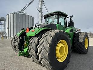 Main image John Deere 9520R 4