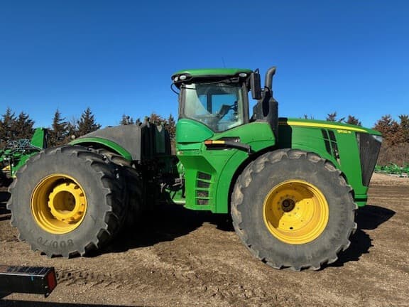 Image of John Deere 9520R Primary image