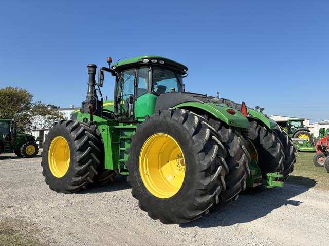 Image of John Deere 9520R equipment image 3