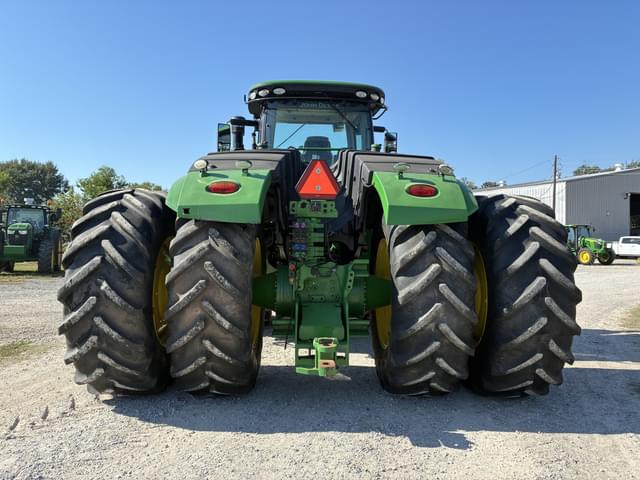 Image of John Deere 9520R equipment image 4