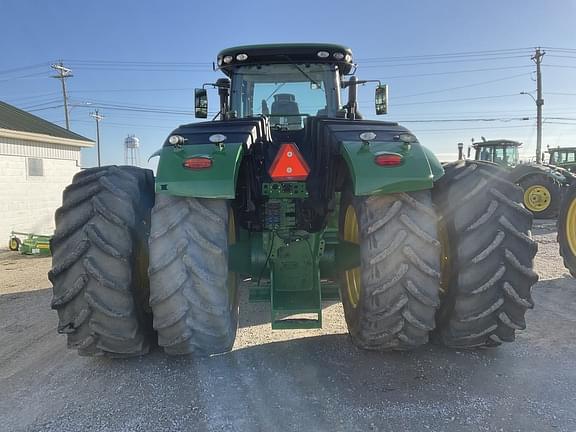 Image of John Deere 9520R equipment image 3