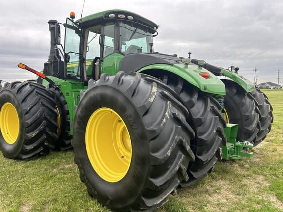 Image of John Deere 9520R equipment image 4