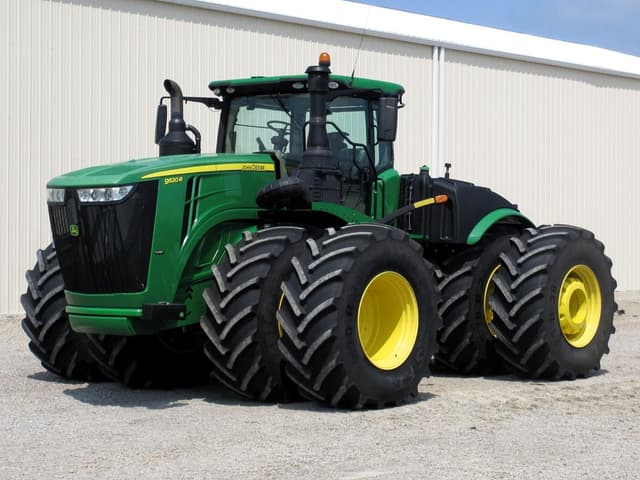 Image of John Deere 9520R equipment image 1
