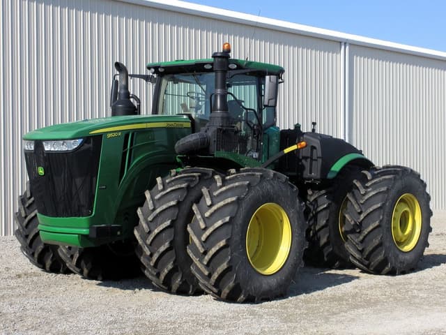 Image of John Deere 9520R equipment image 2