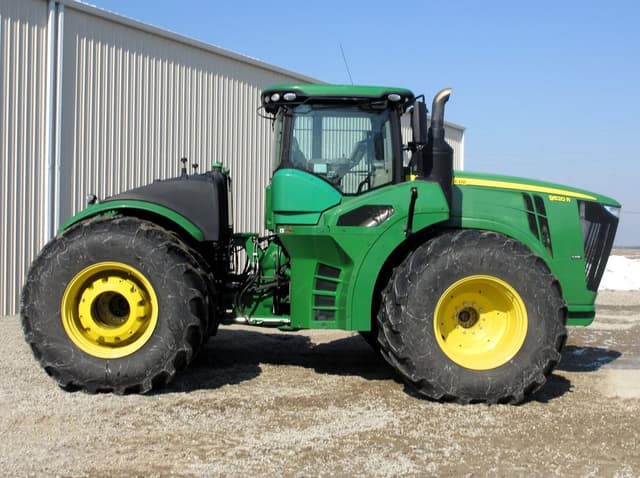 Image of John Deere 9520R equipment image 4