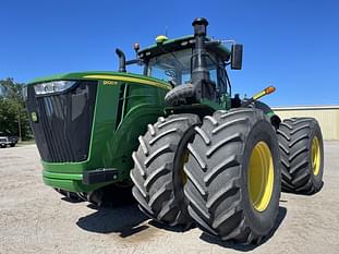 2021 John Deere 9520R Equipment Image0