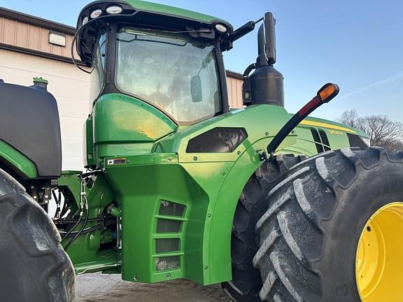 Image of John Deere 9520R equipment image 4