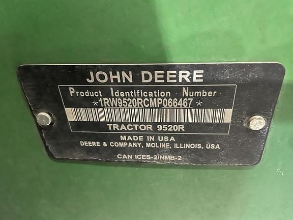 Image of John Deere 9520R equipment image 1