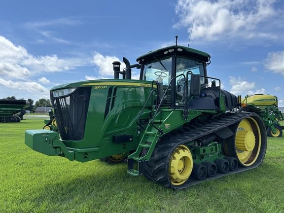 2021 John Deere 9520RT Equipment Image0