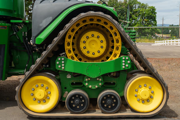 Image of John Deere 9520RX equipment image 3