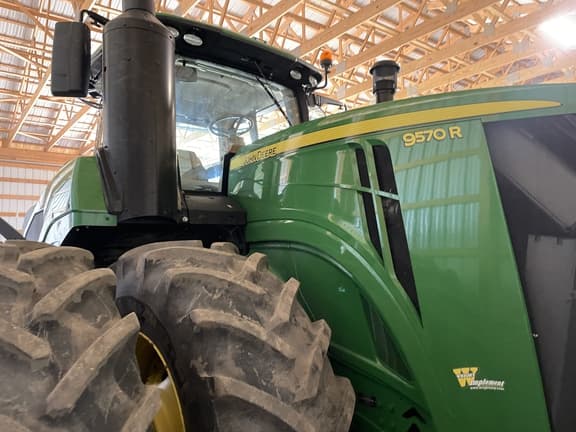 Image of John Deere 9570R equipment image 4