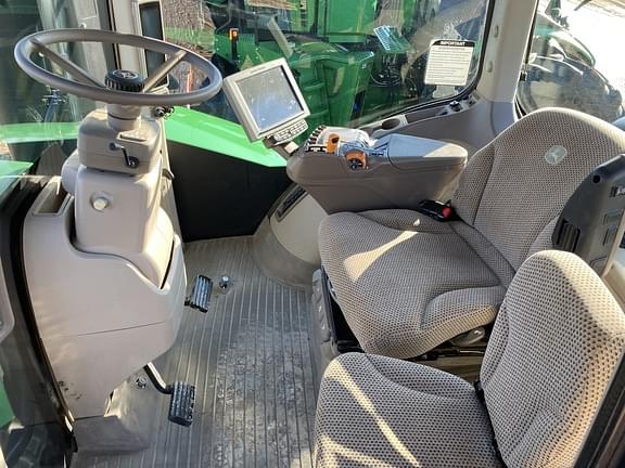 Thumbnail image John Deere 9570R 8