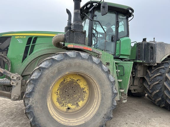 2021 John Deere 9570R Equipment Image0