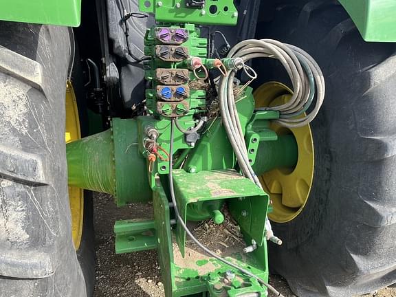 Image of John Deere 9570R equipment image 4