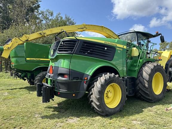 Image of John Deere 9600 equipment image 2