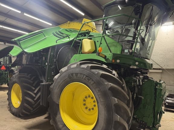 Image of John Deere 9600 equipment image 1