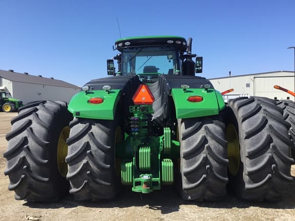 Image of John Deere 9620R equipment image 4