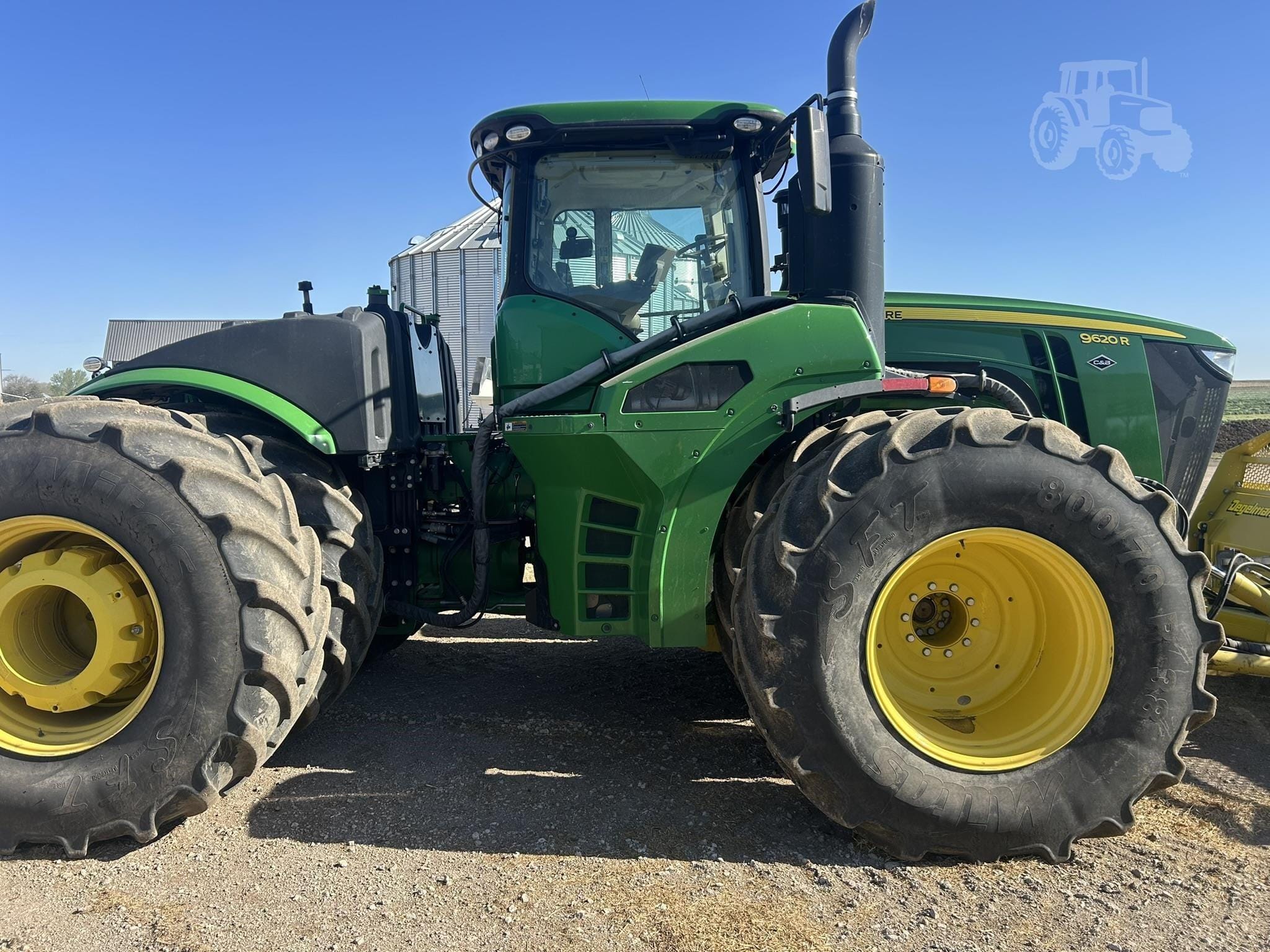 2021 John Deere 9620R Equipment Image0