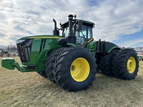 2021 John Deere 9620R Equipment Image0