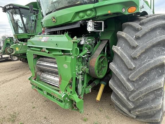 Image of John Deere 9700i equipment image 2