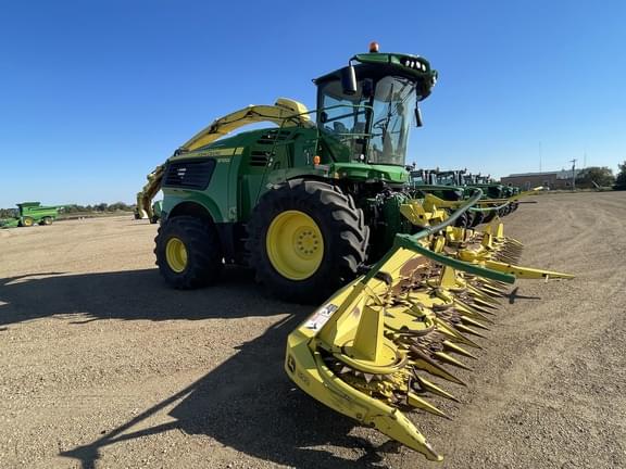 Image of John Deere 9700i equipment image 3