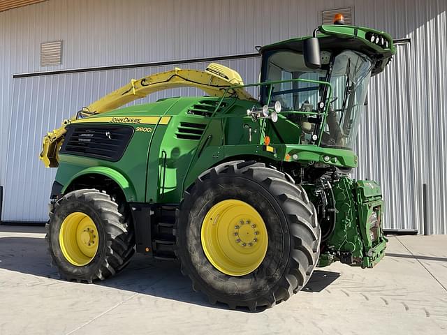 Image of John Deere 9800 equipment image 1