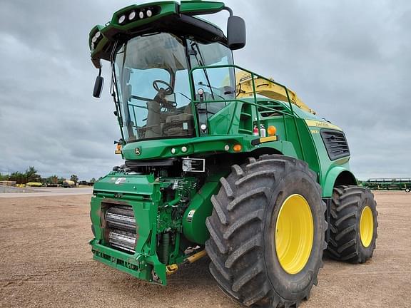 Image of John Deere 9800 Primary image