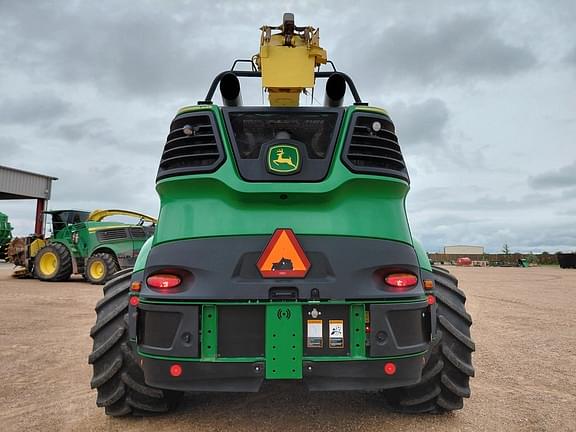 Image of John Deere 9800 equipment image 3