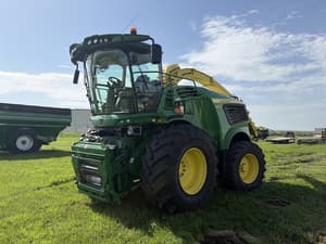 2021 John Deere 9800 Image