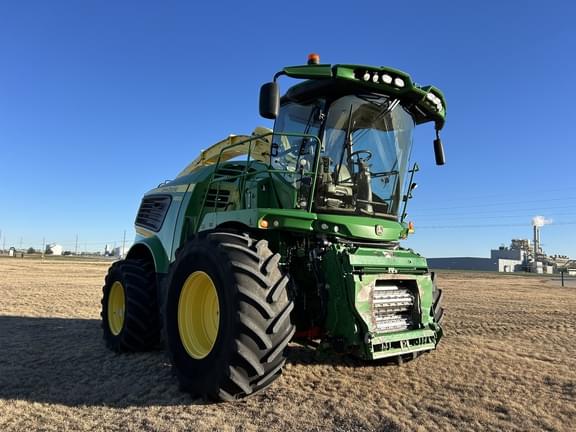 Image of John Deere 9800i equipment image 2