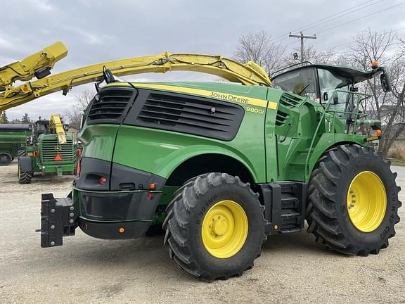 Image of John Deere 9800i equipment image 1