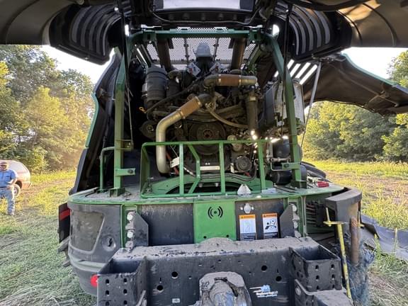 Image of John Deere 9800 equipment image 3