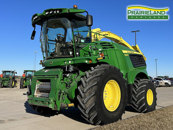 Image of John Deere 9800i Primary image