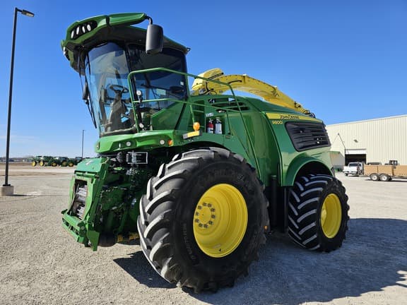Image of John Deere 9800i equipment image 1