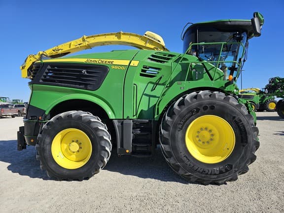 Image of John Deere 9800 equipment image 3