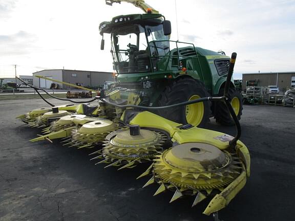 Image of John Deere 9800i Primary image