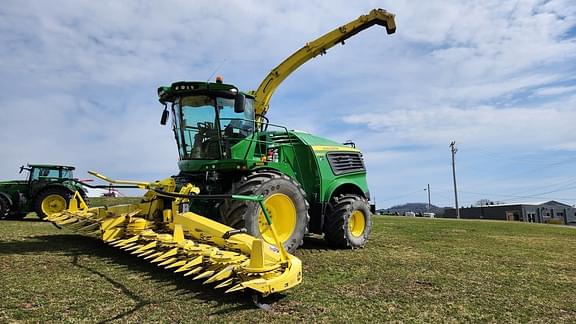 Image of John Deere 9800 equipment image 1