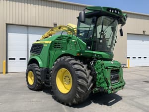 2021 John Deere 9900 Image